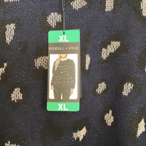 Kendall & Kylie Animal Print Sweater XL - Picture 9 of 12